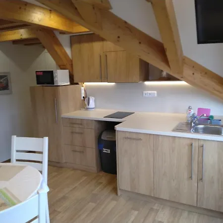 Na Výsluní Apartamento