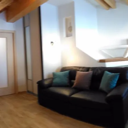 Na Vysluni Apartment